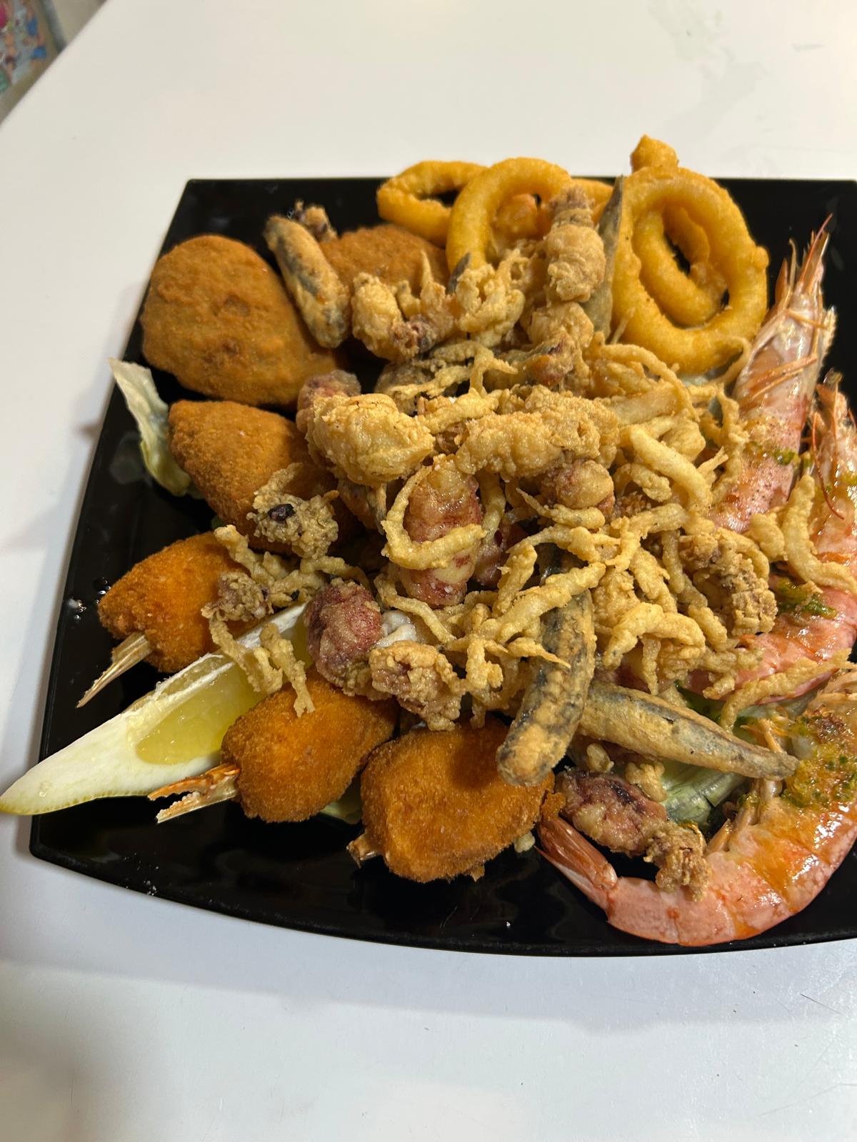 Boquerones fritos crujientes